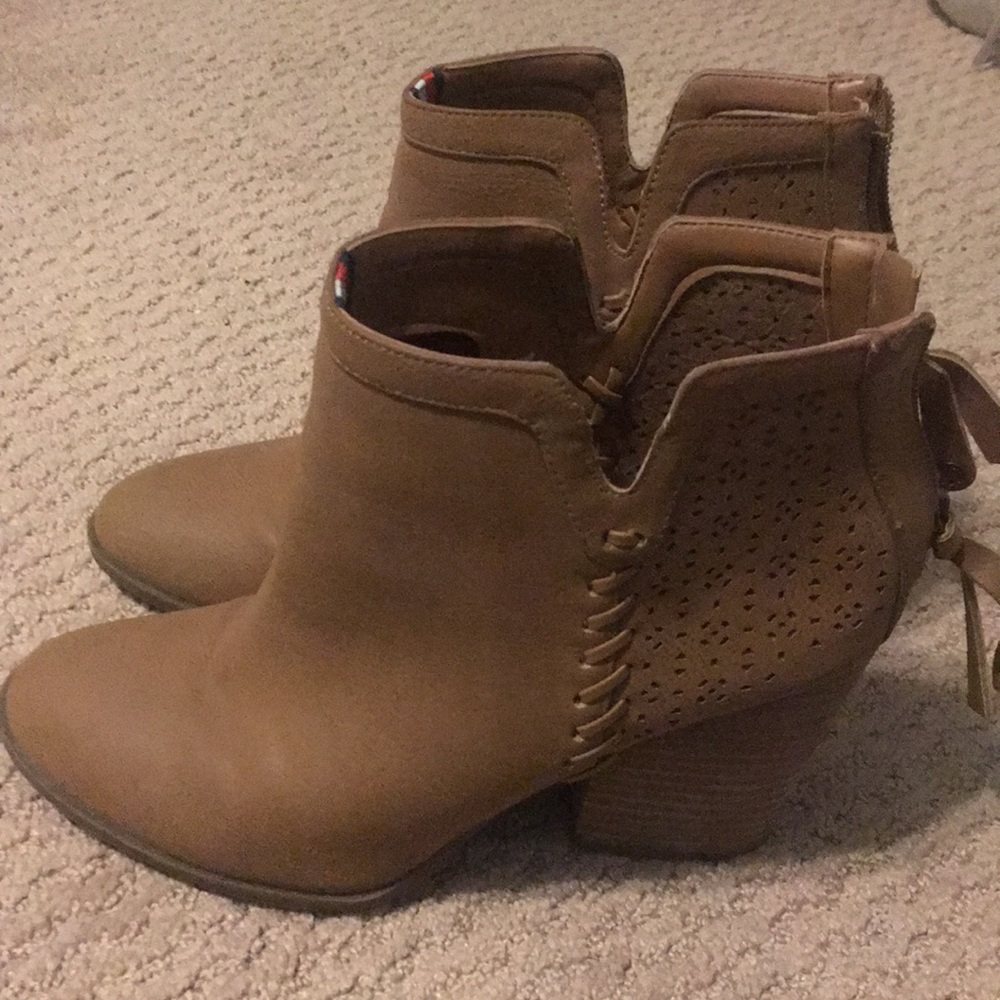 Tommy Hilfiger Booties